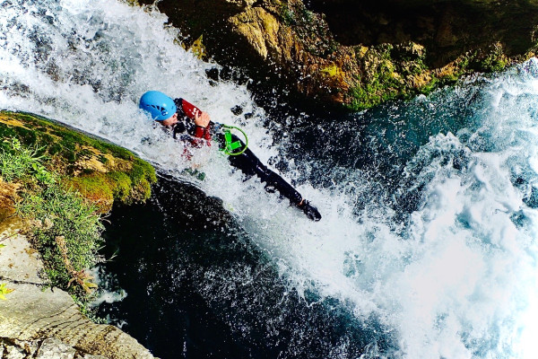 Canyoning découverte | Gorges du Loup (Niv 2) - PROMO - Bonjour Fun