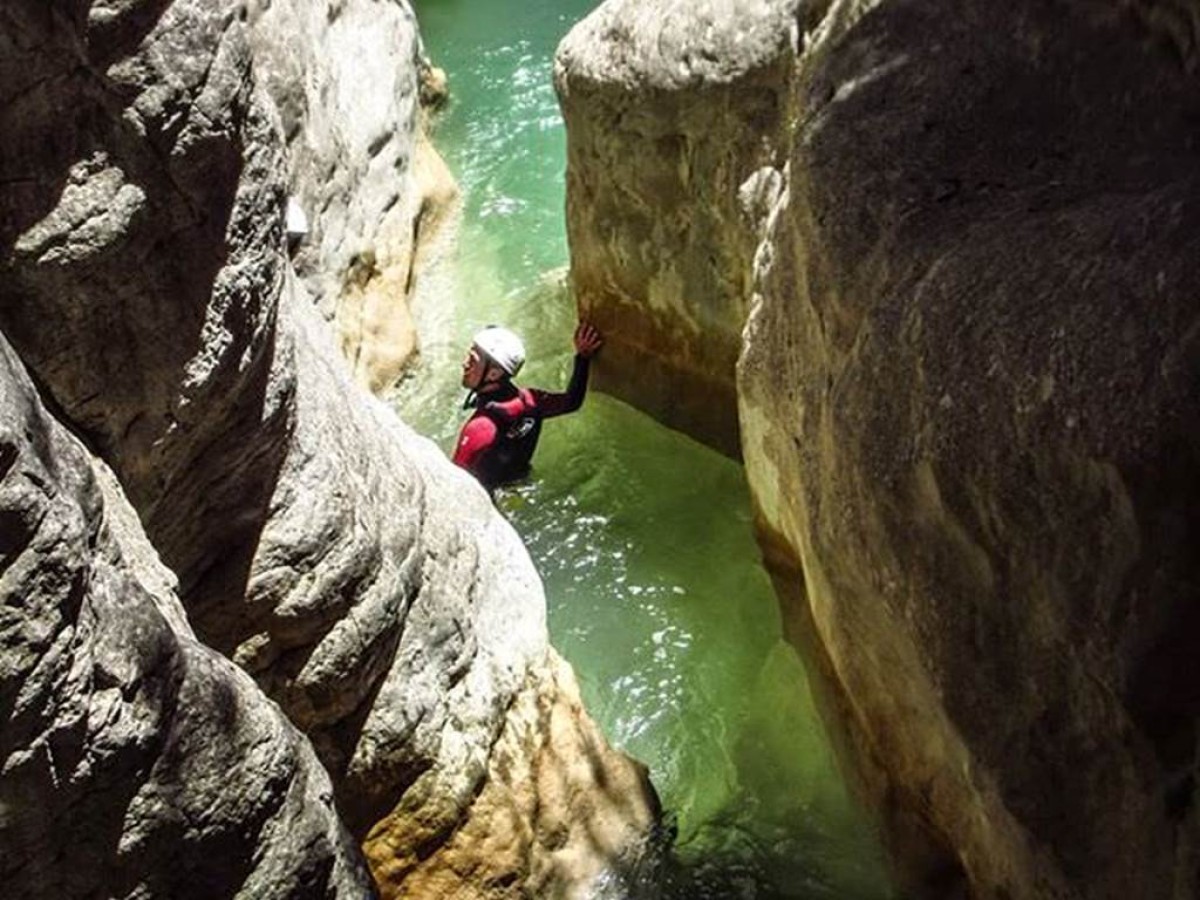 Canyoning sportif, journée dans le massif du Mont-Perdu - Bonjour Fun