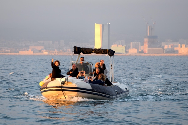 Circuit 2 h découverte de Marseille par la mer - Bonjour Fun