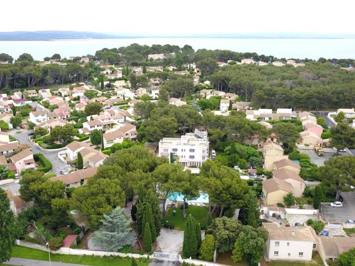 Cit'Hotel Le Mirage - Bonjour Fun