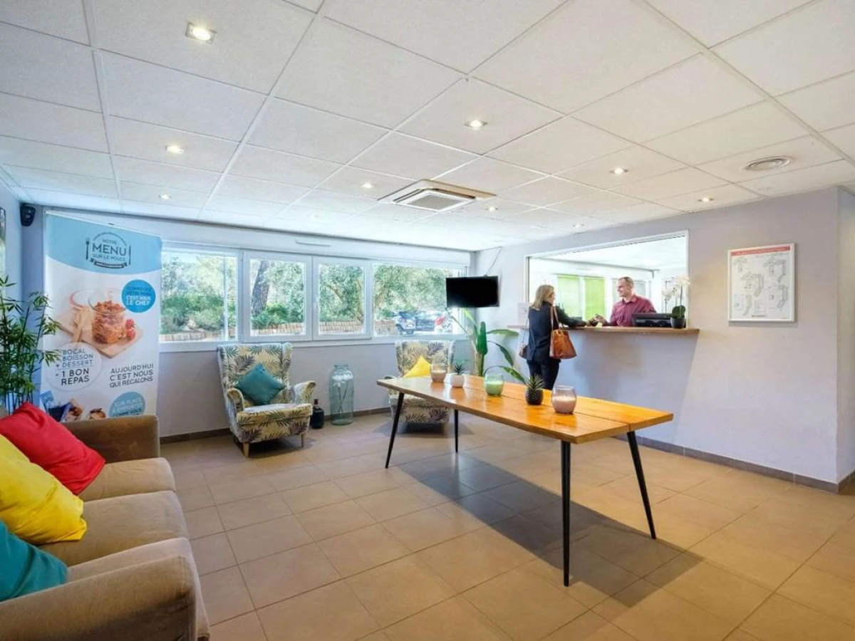 Comfort Aparthotel Antibes Le Maestria - Bonjour Fun