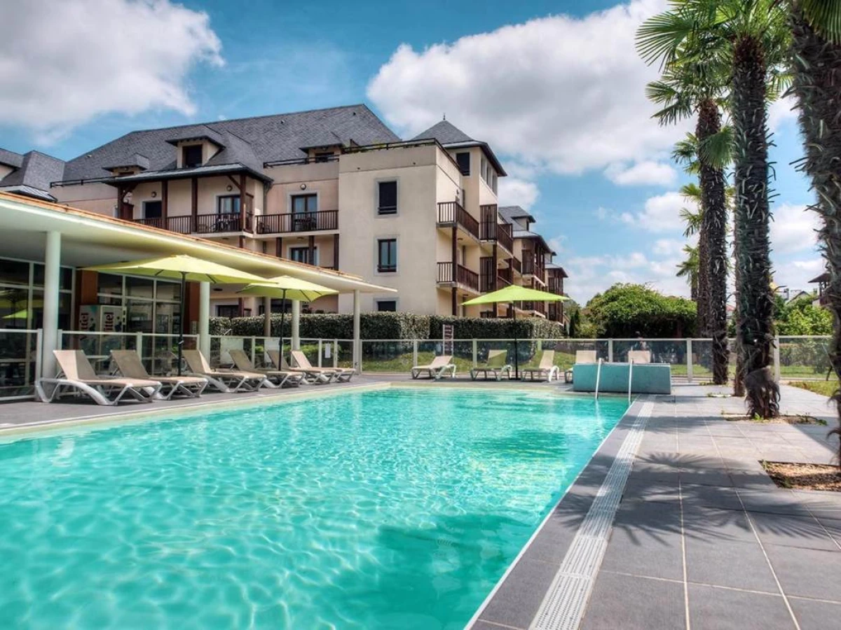Comfort Aparthotel Lourdes L'Acacia - Bonjour Fun