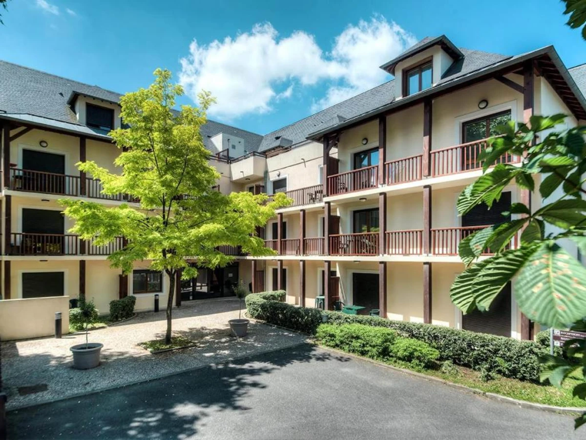 Comfort Aparthotel Lourdes L'Acacia - Bonjour Fun