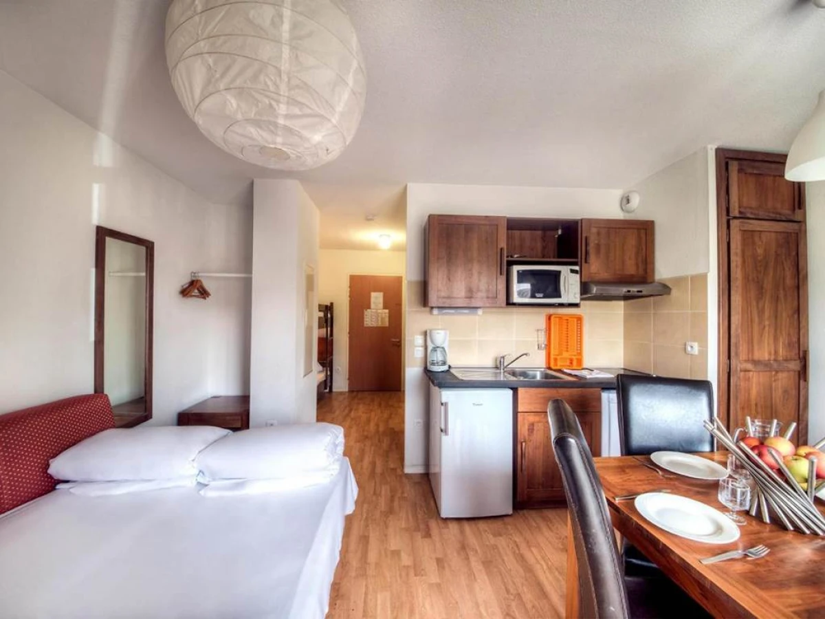 Comfort Aparthotel Lourdes L'Acacia - Bonjour Fun