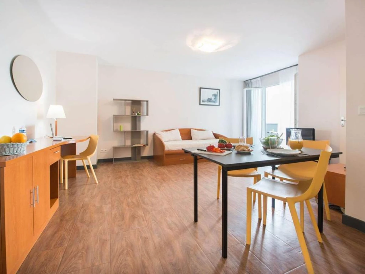 Comfort Aparthotel Saint-Nazaire Les Portes de l O - Bonjour Fun