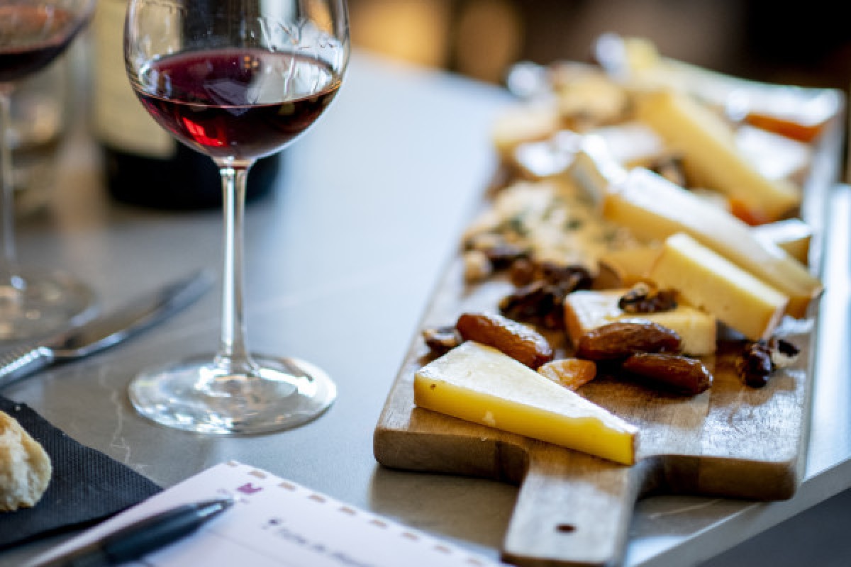 Cours œnologie & dégustation planches | Senlis-Chantilly - Bonjour Fun