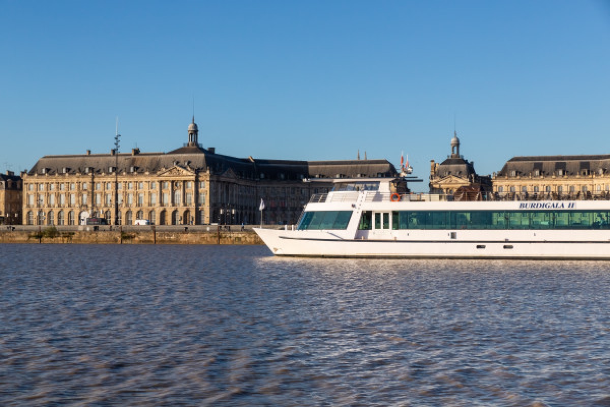 Croisière Bordeaux au Fil de l'Eau - Bonjour Fun