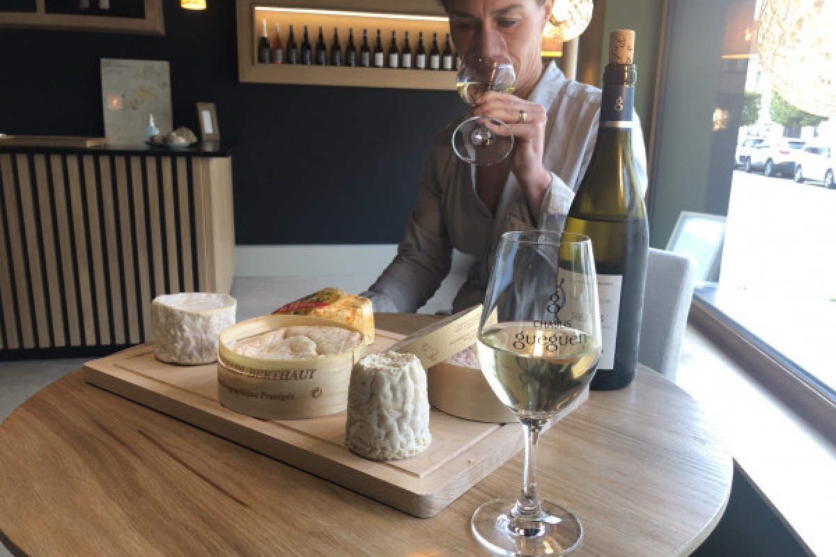 Dégustation de 5 vins et assiette gourmande - Bonjour Fun