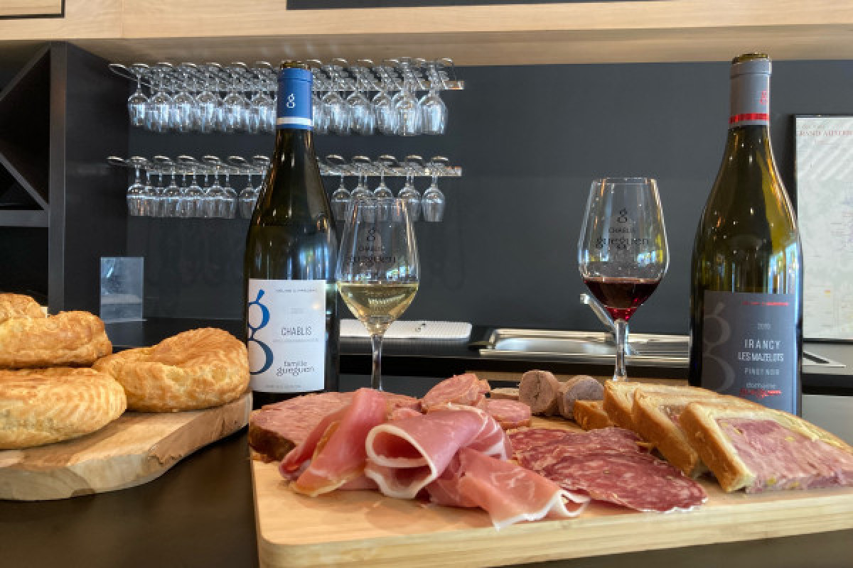 Dégustation de 5 vins et de charcuterie de Bourgogne - Bonjour Fun