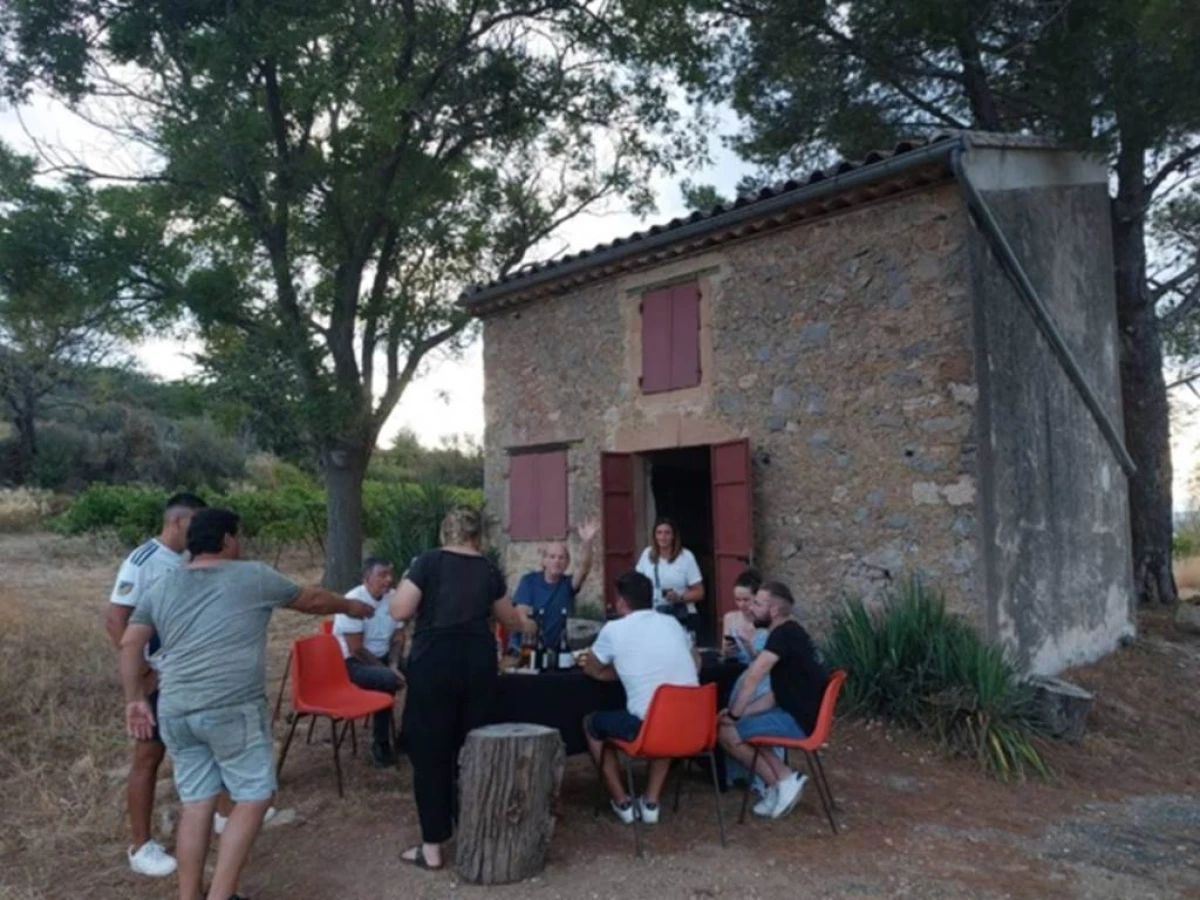 Dégustation de vin et de tapas en pleine nature - Bonjour Fun