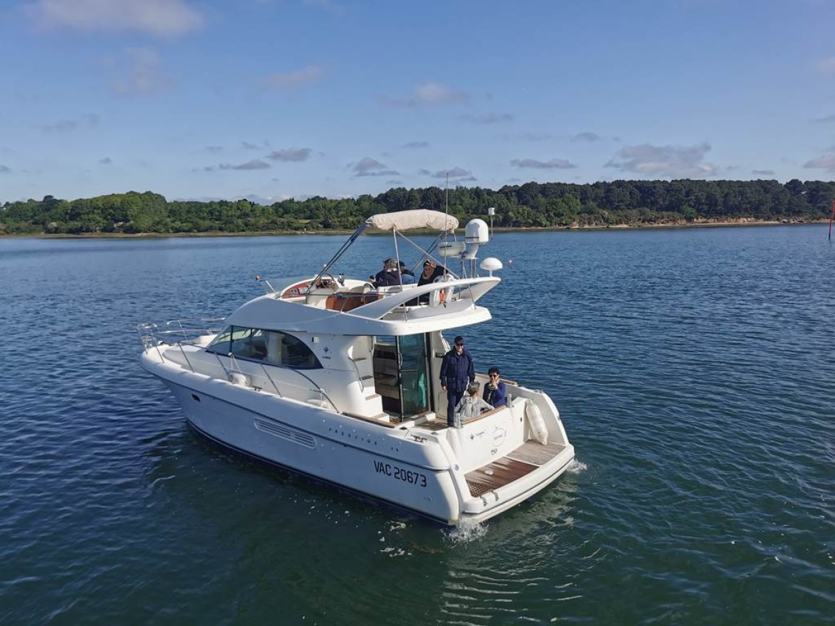 Demi-journée privée Golfe du Morbihan - Yacht - Bonjour Fun