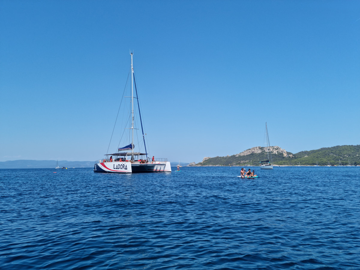 Départ Hyères - Visite Guidée - Littoral Hyérois - Bonjour Fun