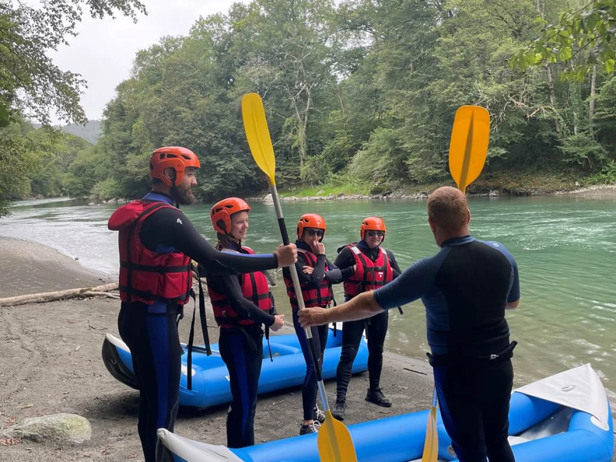 Descente du Gave de Pau en CANORAFT - Bonjour Fun