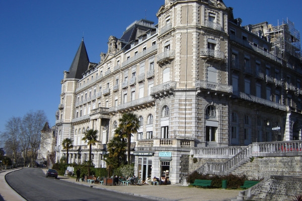 Destination Pau, l'histoire du Tourisme et de Pau de 1870 à nos jours - Bonjour Fun