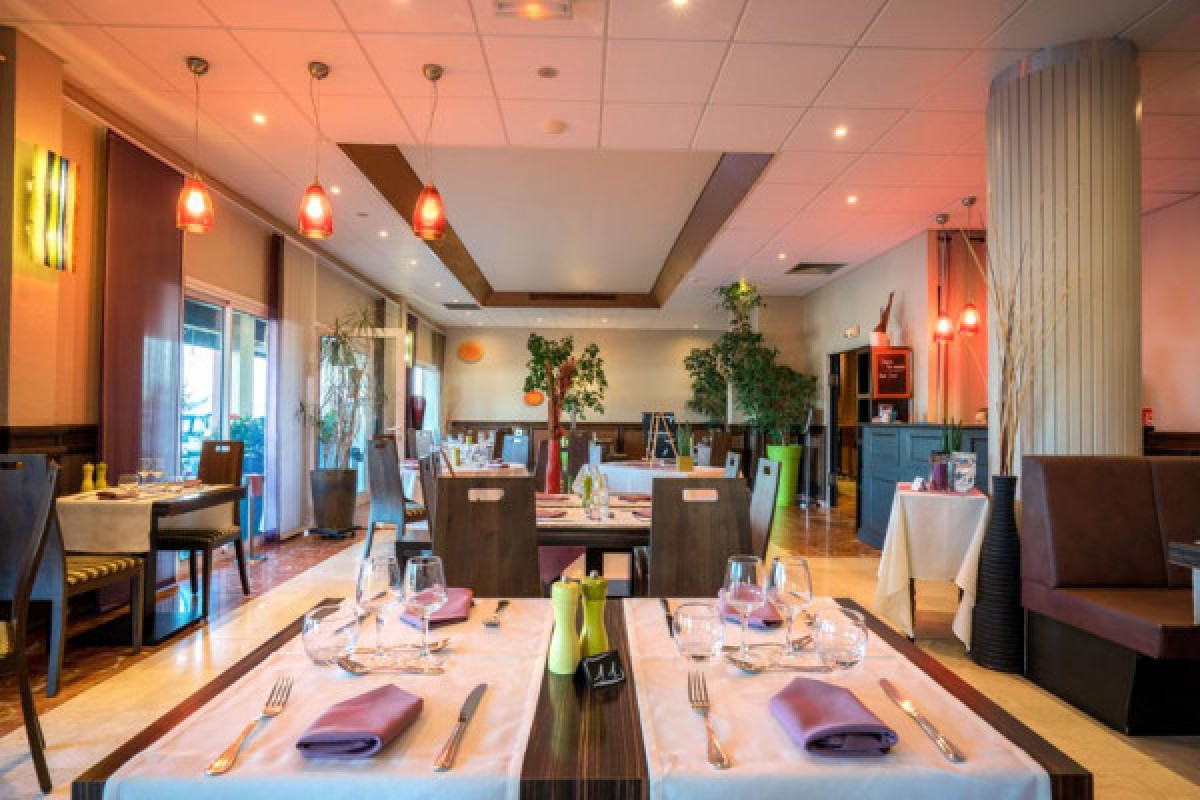 Dîner Saint-Valentin sur la Marina - Saint-Raphaël - Bonjour Fun