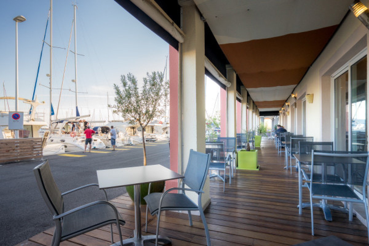 Dîner Saint-Valentin sur la Marina - Saint-Raphaël - Bonjour Fun