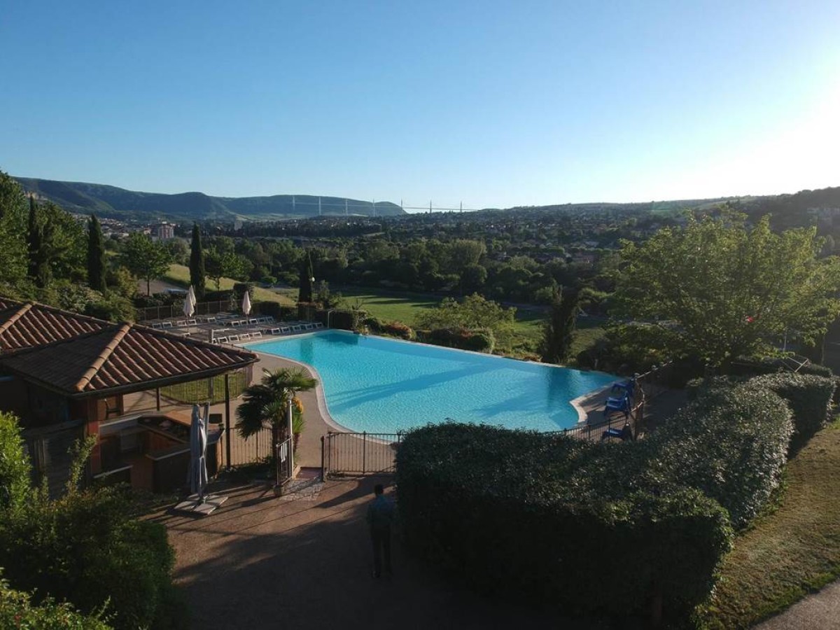 Domaine Saint Estève - Bonjour Fun