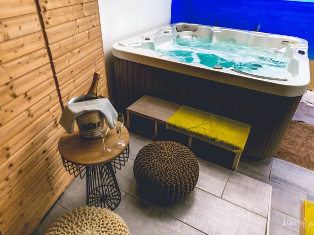 Élysée Hôtel - Bonjour Fun