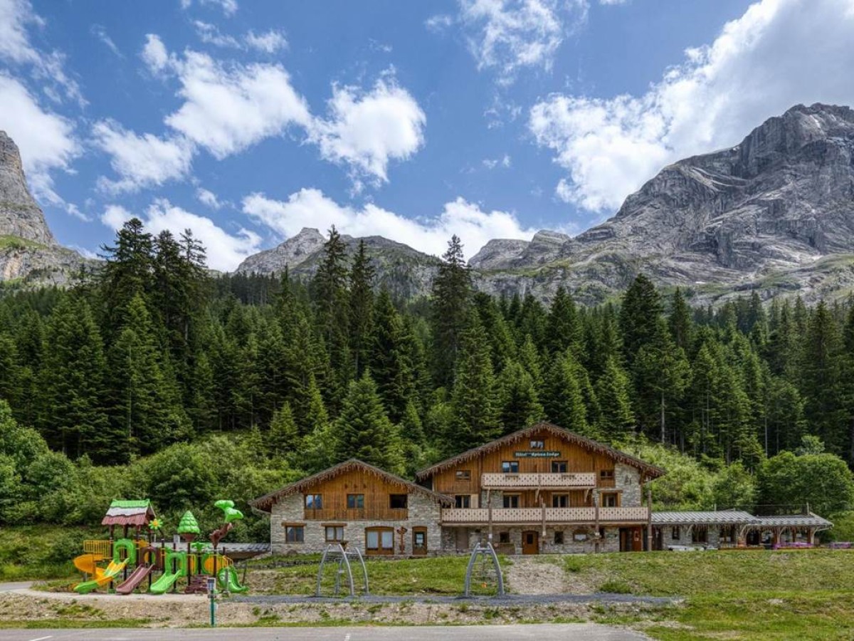 Epicéa Lodge Hôtel et Camping - Bonjour Fun