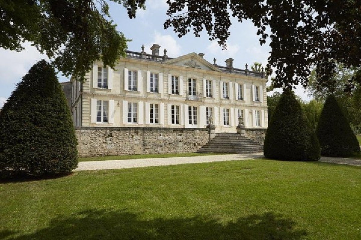 Excursion œnologique à Saint-Émilion (Berline) - Bonjour Fun