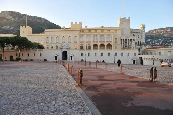 Eze & Monaco - Excursion en Autocar - Bonjour Fun