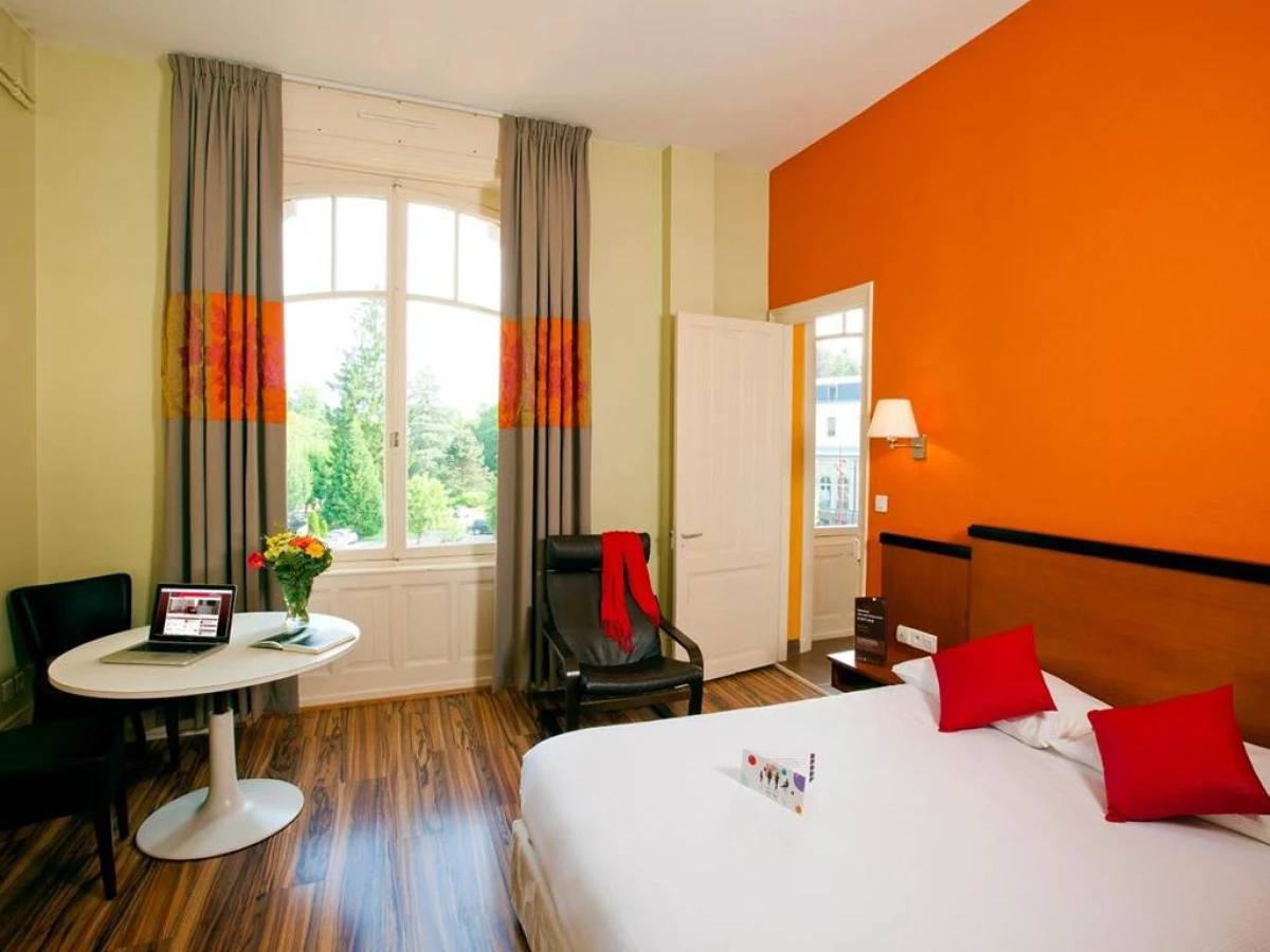 Garden & City Luxeuil Ex Le Métropole et Les Therm - Bonjour Fun