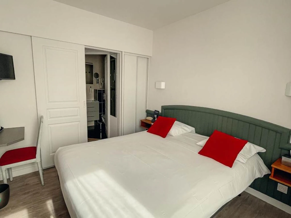 Garden Hotel Rennes Centre Gare - Bonjour Fun