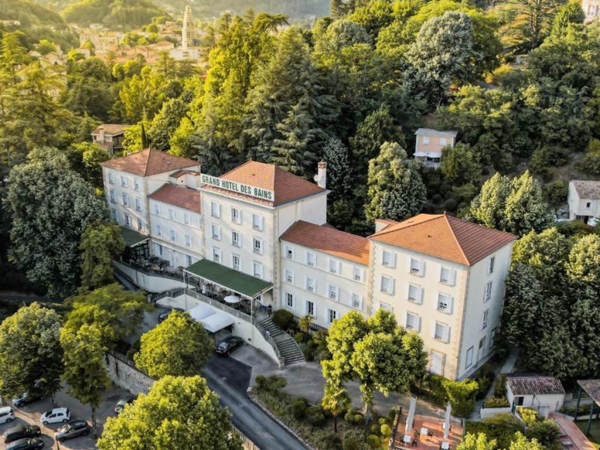 Grand Hotel Des Bains & Villas des Bains - Bonjour Fun