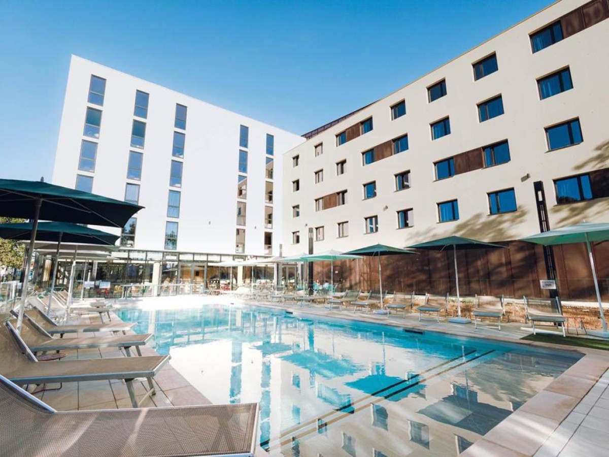 greet Hotel La Rochelle Centre - Bonjour Fun