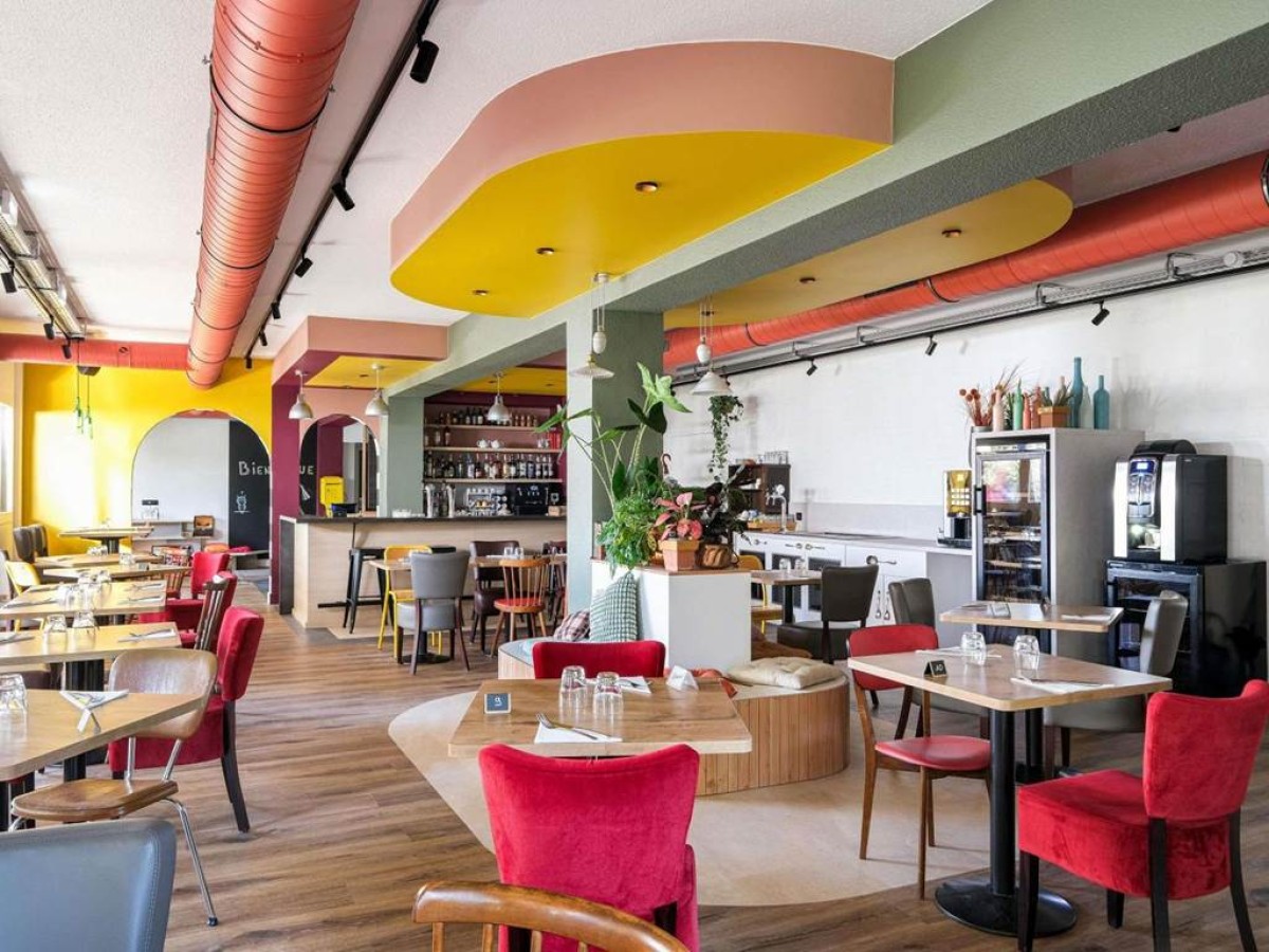 greet Hotel Massieux Lyon Nord - Bonjour Fun