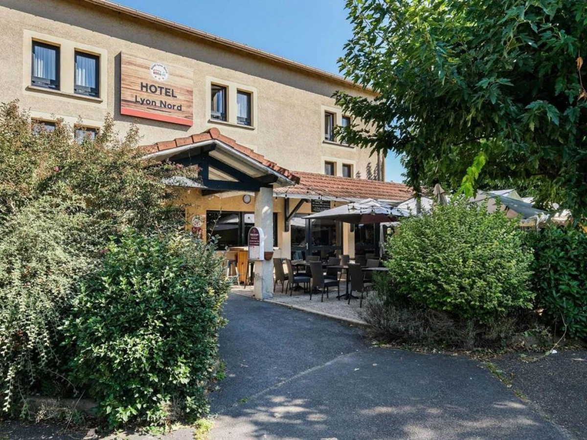 greet Hotel Massieux Lyon Nord - Bonjour Fun