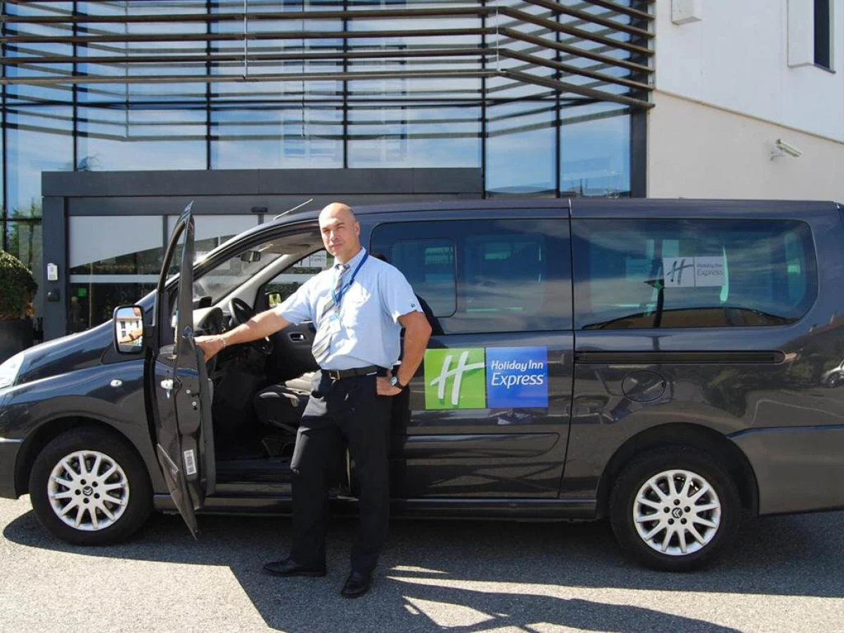 Holiday Inn Express Toulouse Airport by IHG - Bonjour Fun