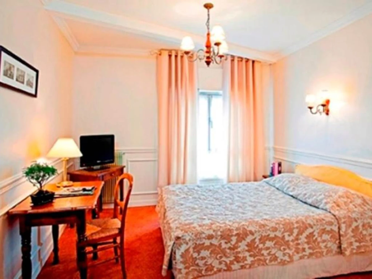 Hostellerie des Trois Pigeons - Bonjour Fun