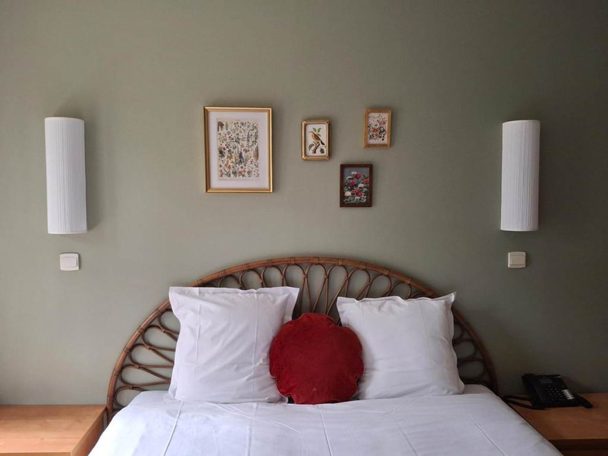 Hostellerie Du Lys - Bonjour Fun