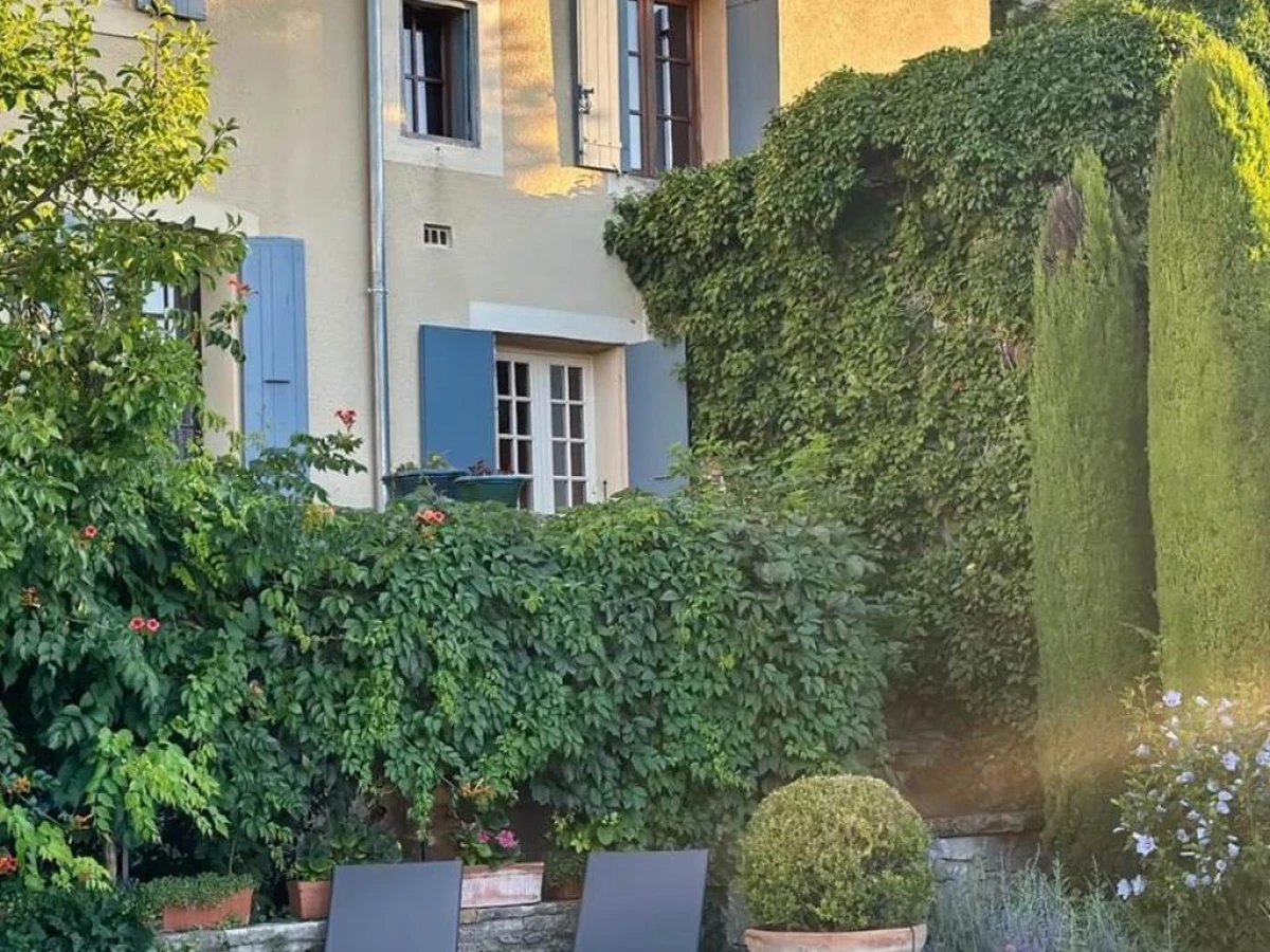 Hostellerie Le Beffroi - Bonjour Fun