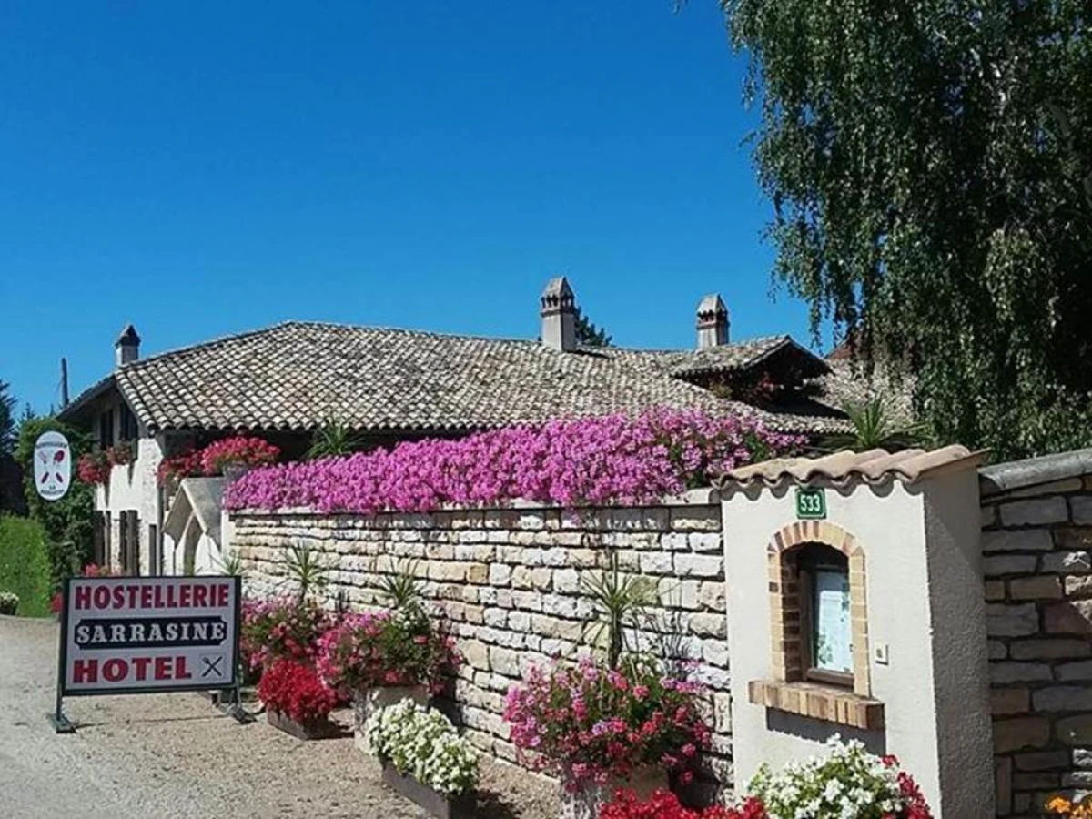 Hostellerie Sarrasine - Bonjour Fun
