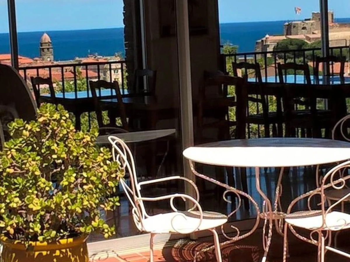 Hôtel AMBEILLE VUE MER - Bonjour Fun