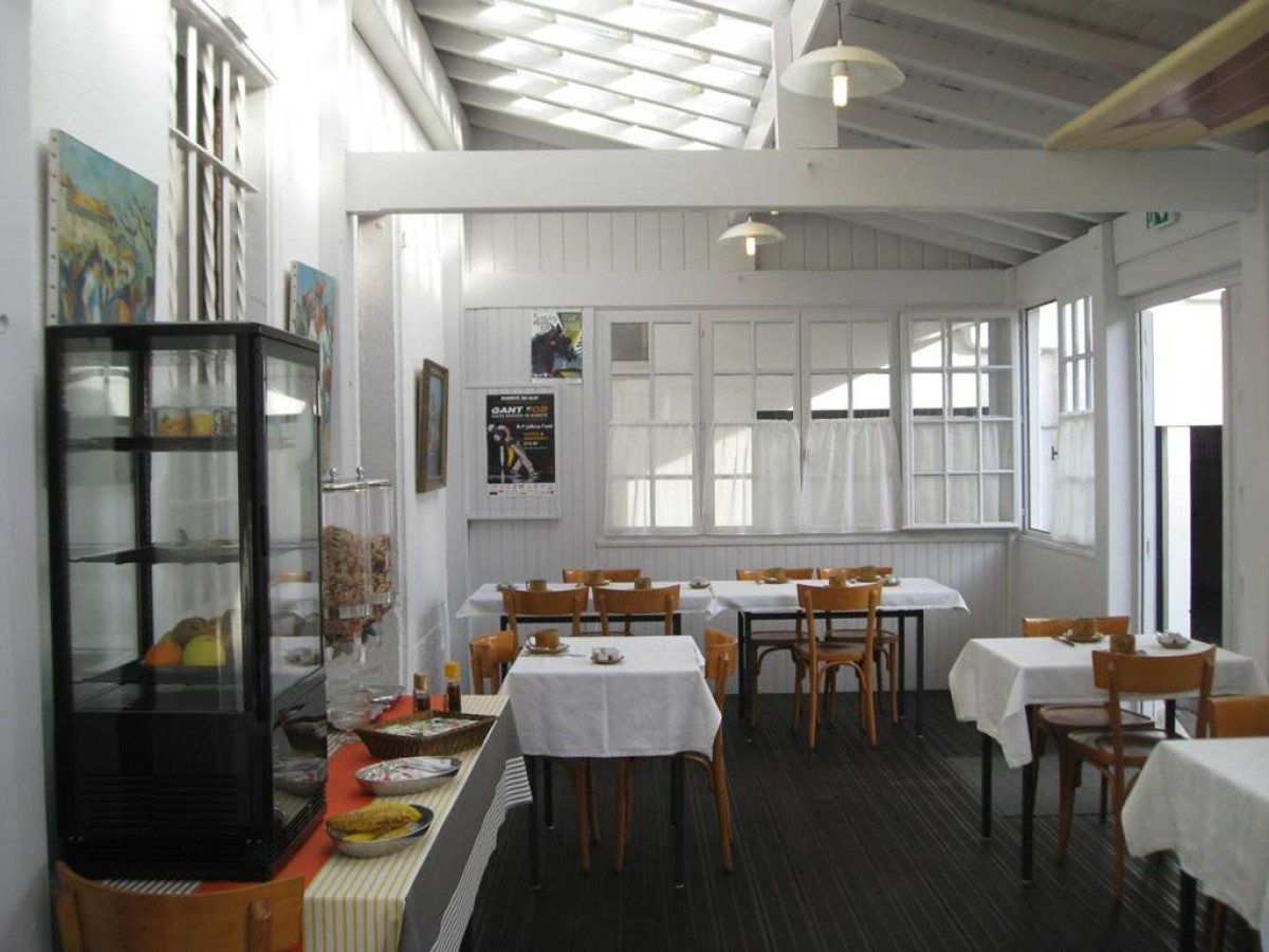 Hotel Barnetche - Bonjour Fun