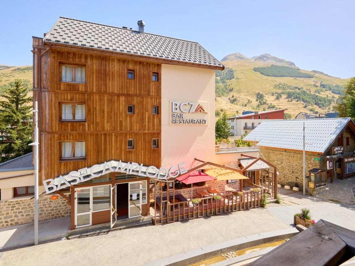 Hotel Base Camp Lodge - Les 2 Alpes - Bonjour Fun