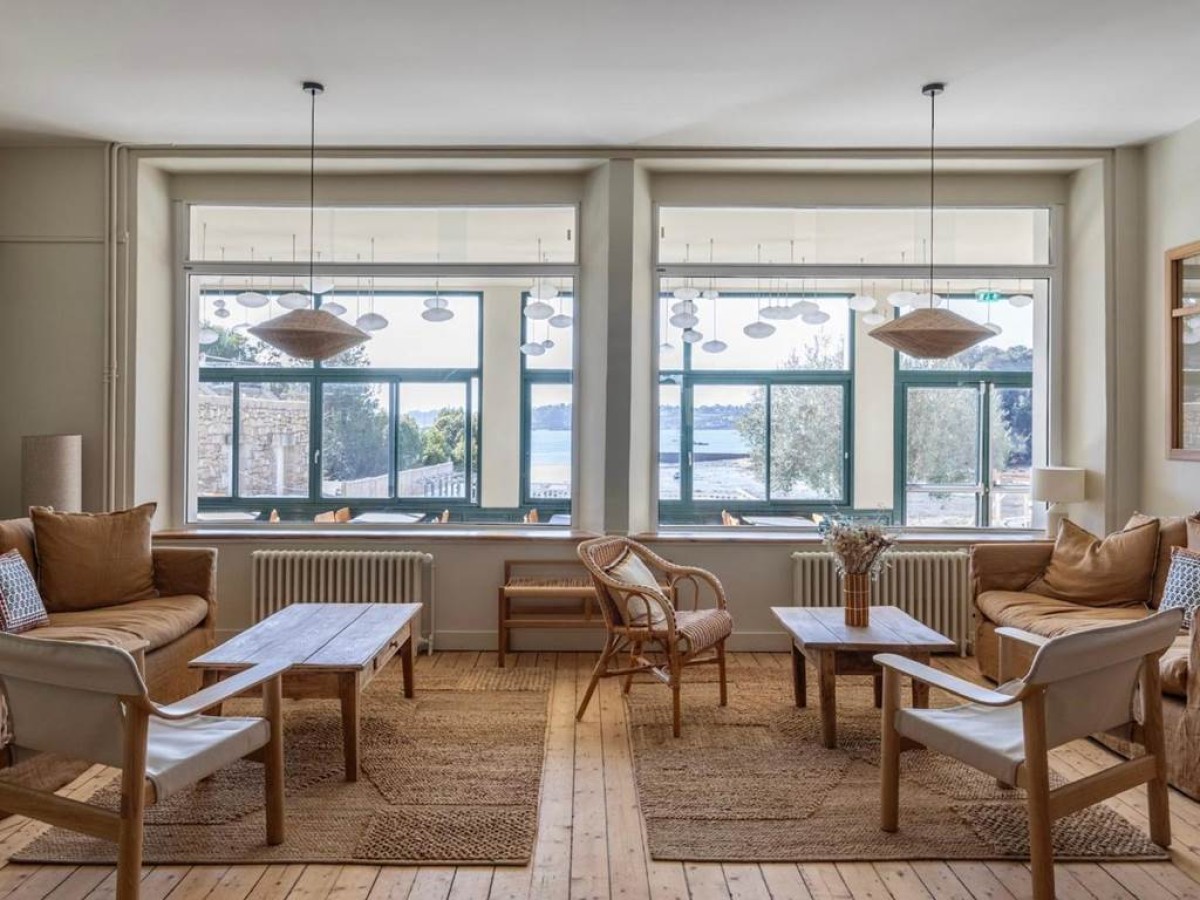 Hôtel BelleVue - Bonjour Fun