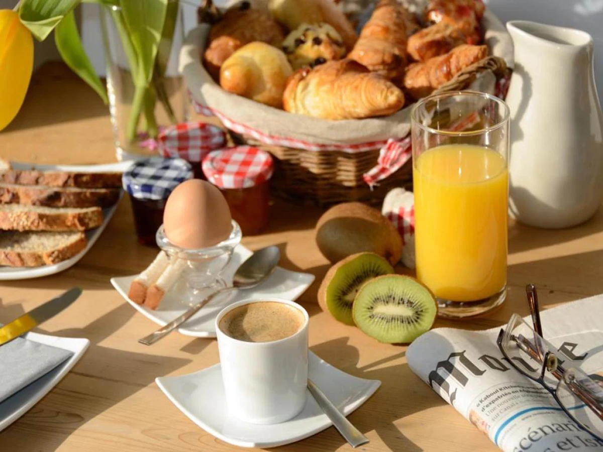 Hotel Berlioz EuroAirport Basel - Mulhouse - Freib - Bonjour Fun