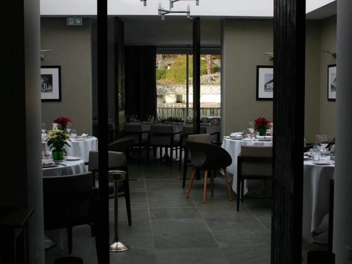 Hotel Blanc - Bonjour Fun