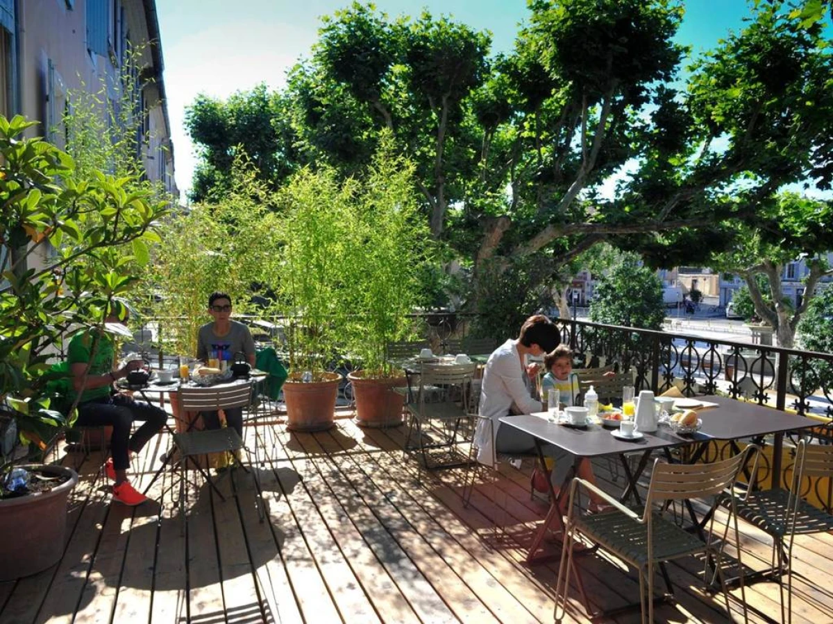 Hotel Burrhus - Bonjour Fun