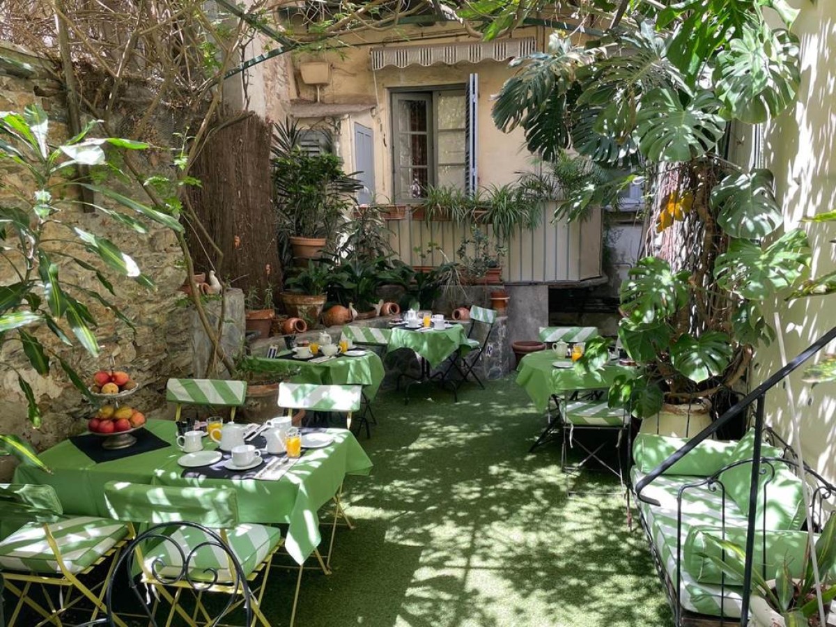 Hotel Central Bastia - Bonjour Fun