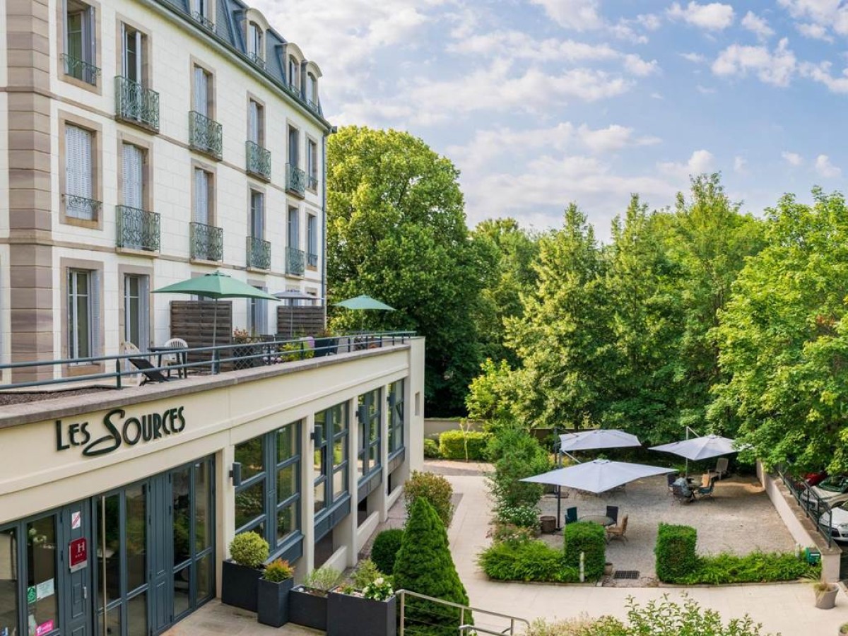 HOTEL CERISE - LES SOURCES Luxeuil-les-Bains - Bonjour Fun