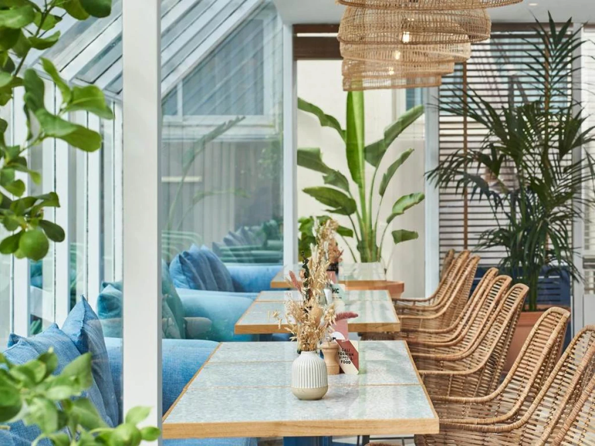Hôtel Chromatics & Restaurant Hill Club by HappyCu - Bonjour Fun