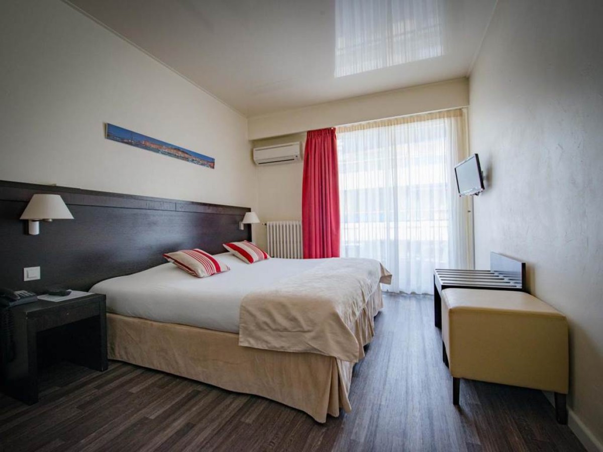 Hôtel Comté de Nice - Bonjour Fun