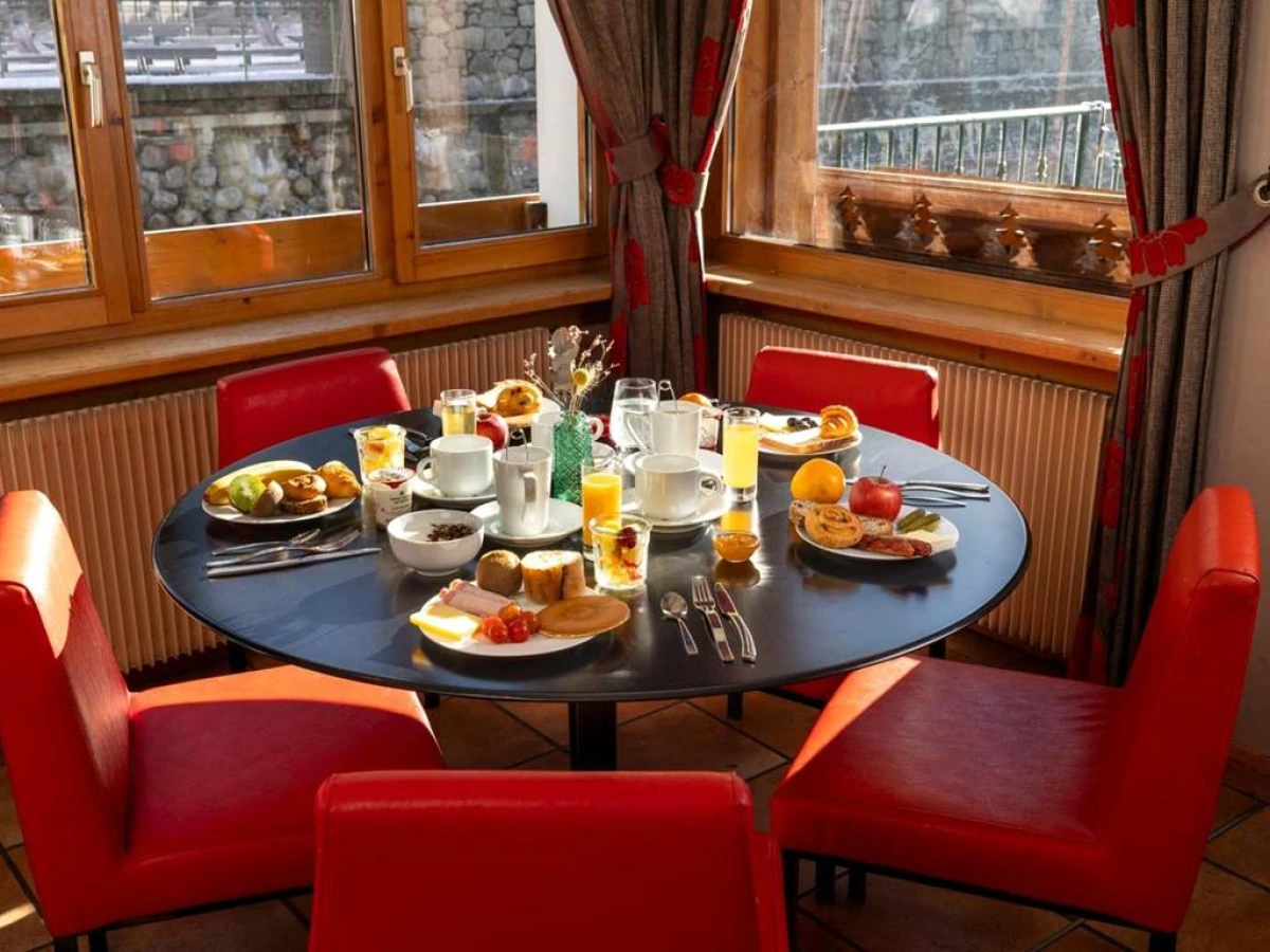 Hôtel de L'Arve by HappyCulture - Bonjour Fun