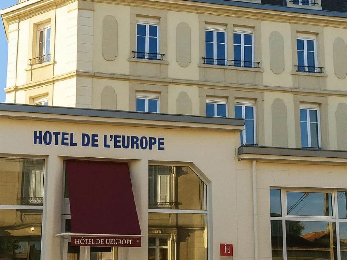 Hotel De L'Europe - Bonjour Fun
