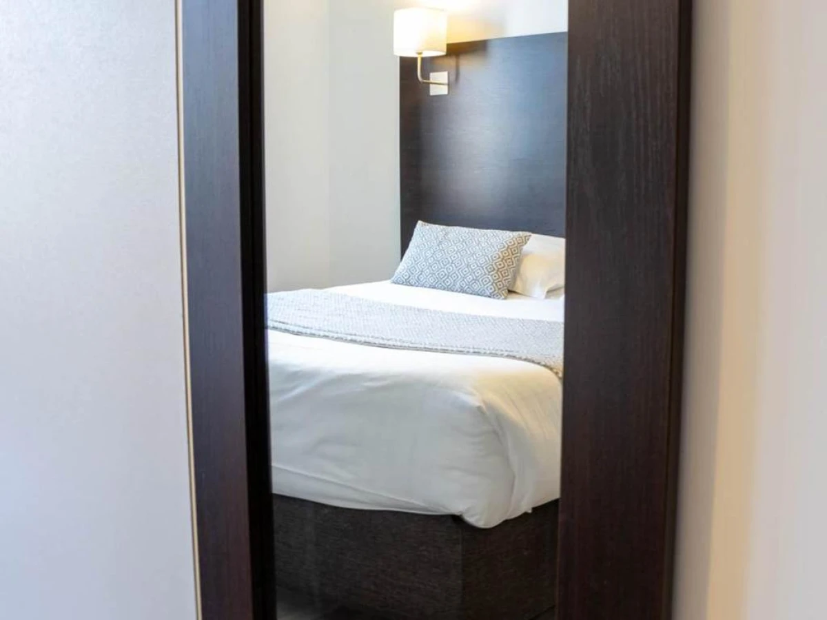 Hotel de la Cathedrale - Bonjour Fun